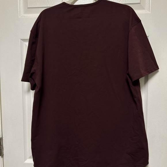 BYLT Drop Cut Tee Maroon/ Merlot
Short Sleeve T Shirt Men Size XL - Picture 5 of 8